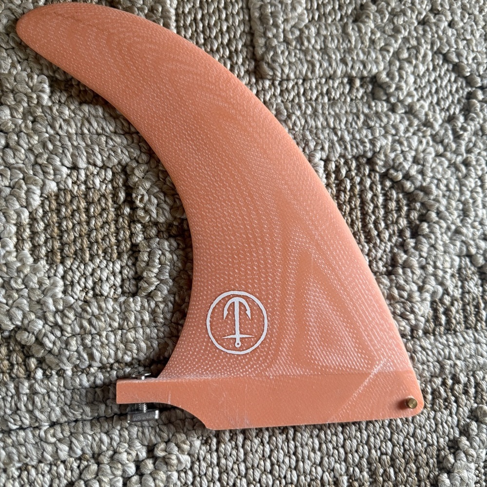 New 7” Captain Fun Center surfboard Fin Rake Salmon Pink